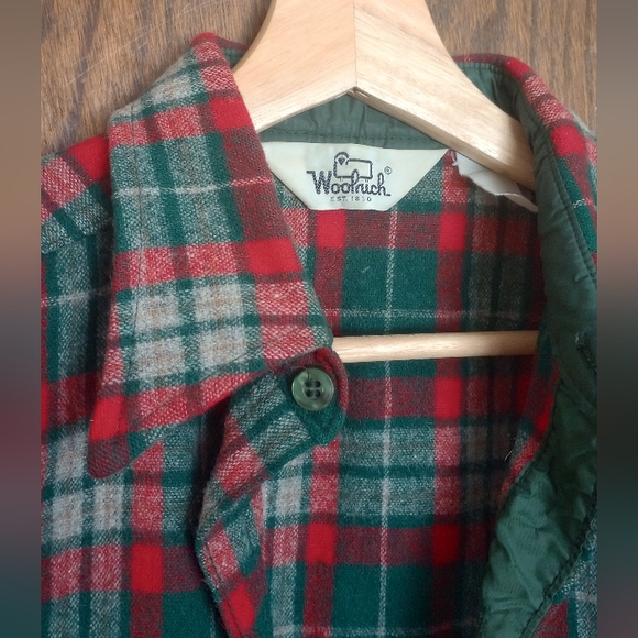 Woolrich Wool Shirt Button Down | Overshirt Plaid Green Red Gray Grey - Picture 2 of 7